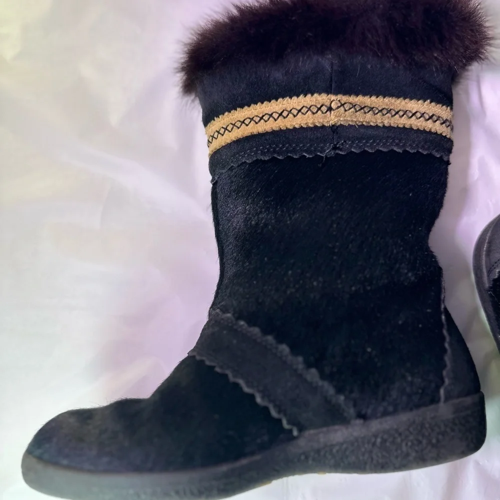 Tecnica Kids Black and Gold Boots with Fur Trim